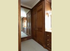 Dressing room in American Black Walnut